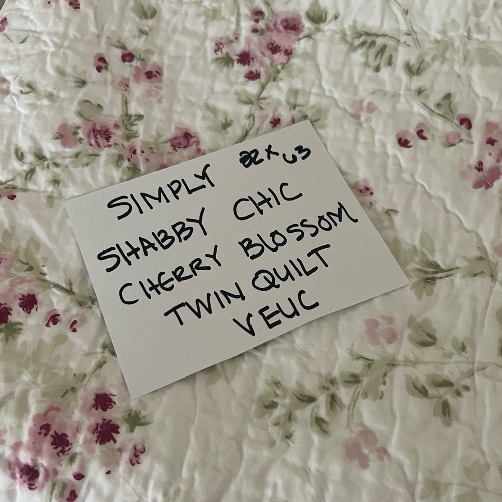 Shabby Chic Floral Twin Quilt - Pink and Green